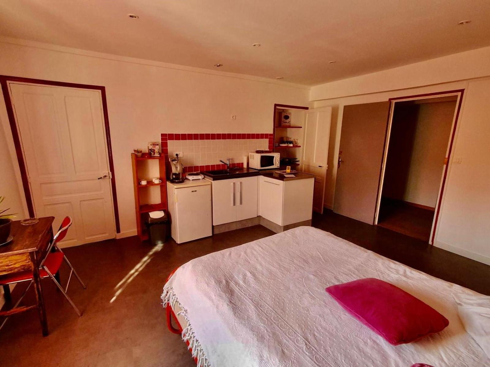 Moulin Gaillard Hotel Bedarieux Room photo